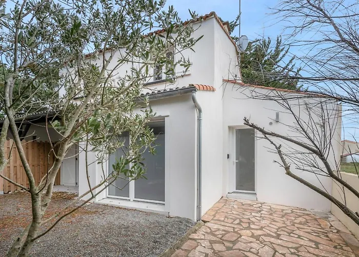 Casa de Férias Maison Pour 8, Avec Jacuzzi à 200m De La La Bernerie-en-Retz