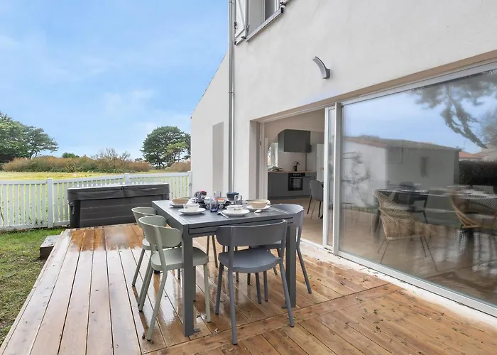 Maison Pour 8, Avec Jacuzzi à 200m De La Casa de Férias La Bernerie-en-Retz